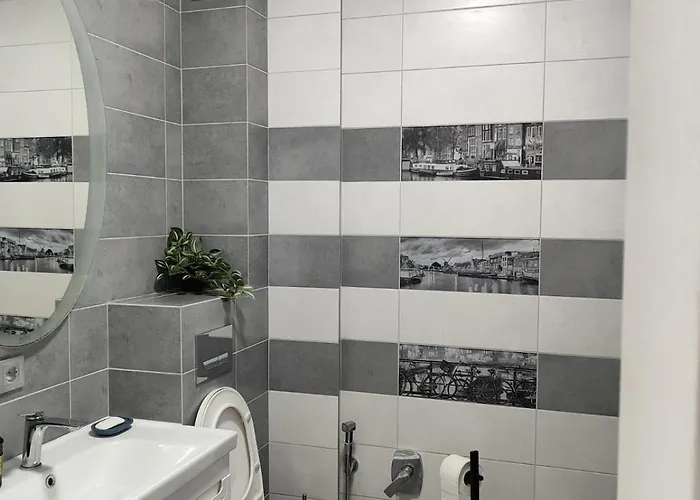 Apartment жк національний стрийська 108 Str Stryiska *